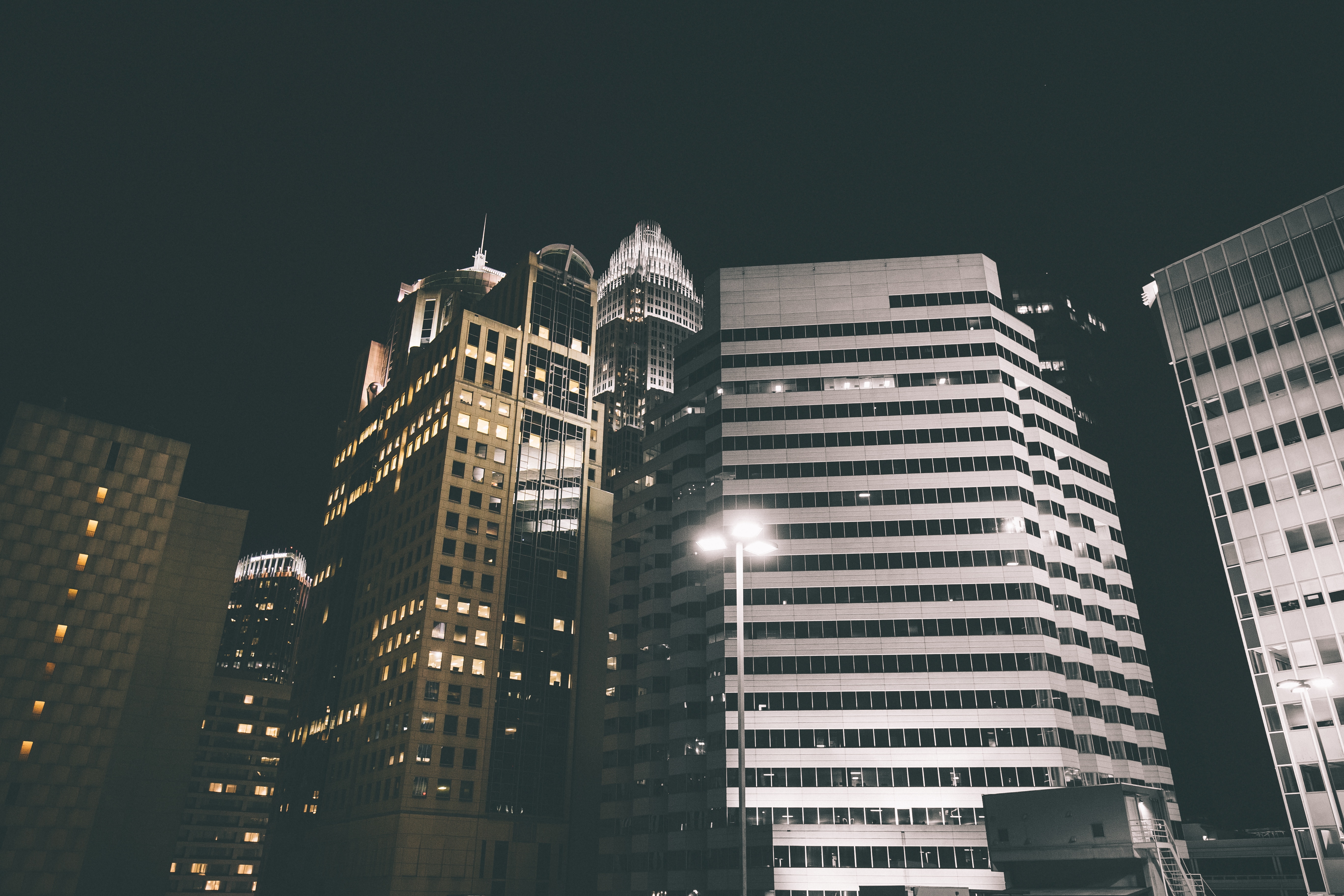 wes-hicks-755755-unsplash